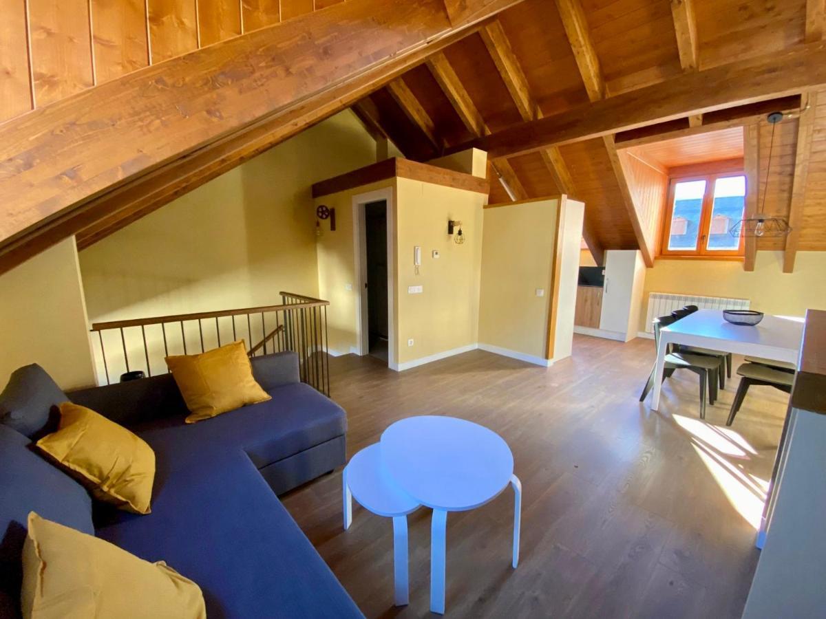 Bpirineos-Basibe Apartment Benasque Exterior photo
